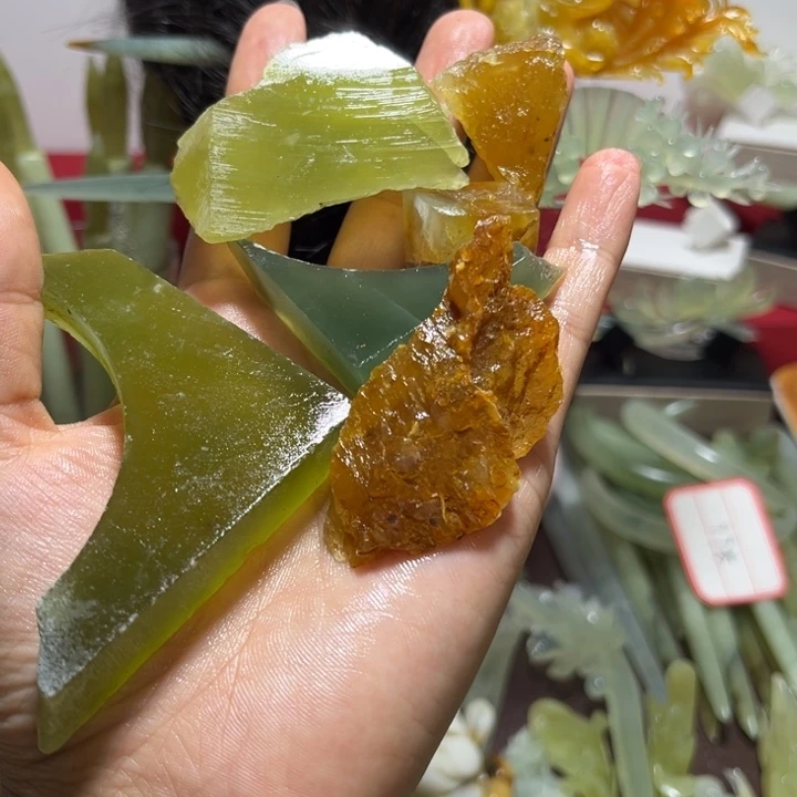 芙***芙蛇纹石玉未镶嵌发饰