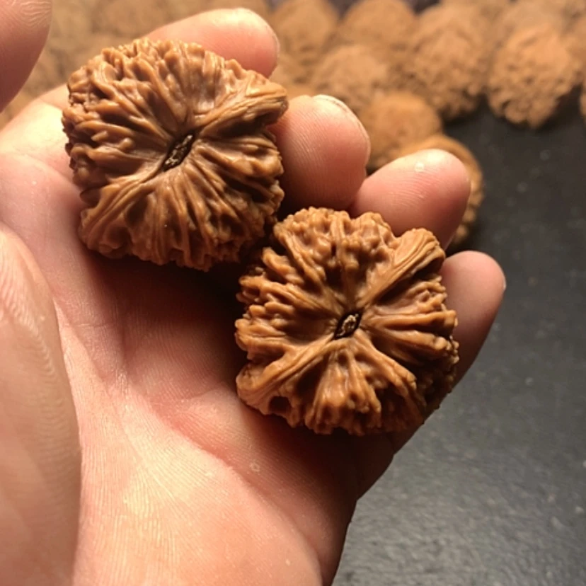 【闪购商品】文玩核桃把件用****6南疆