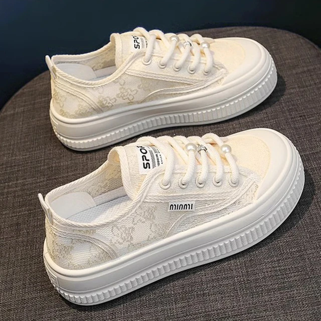 意尔康世家【断码】小香风渔夫鞋厚底小白鞋女鞋2025新款蕾丝网面
