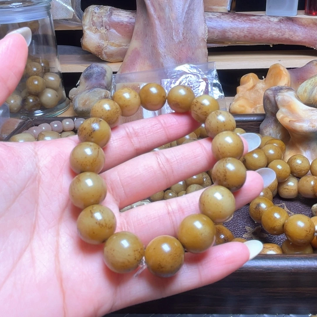 牟***裟驼骨手串/手链144444444444