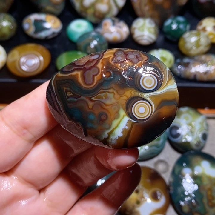 未镶嵌玛瑙/玉髓珠宝半成品146