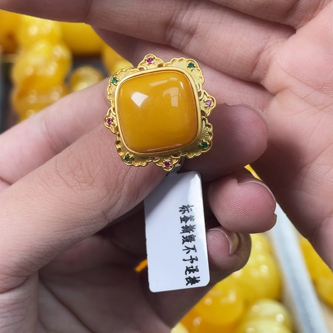 琥珀银S925镶嵌珠宝奇石J89