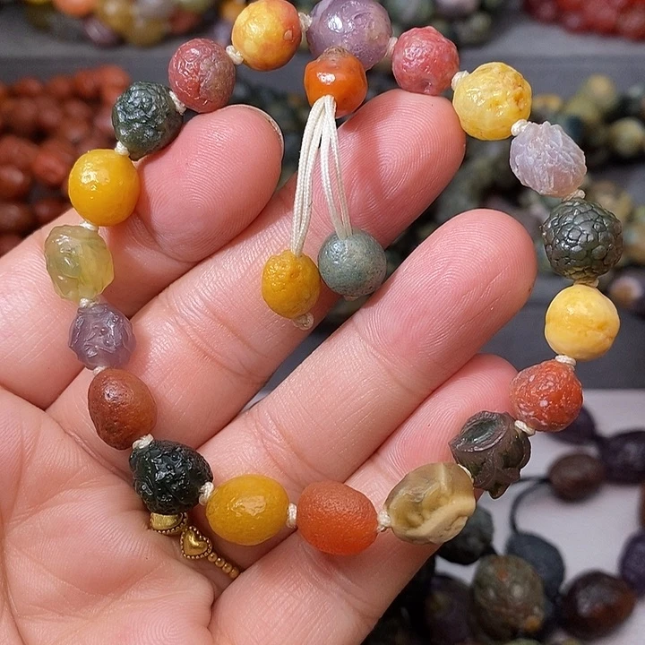 未镶嵌玛瑙/玉髓珠宝奇石