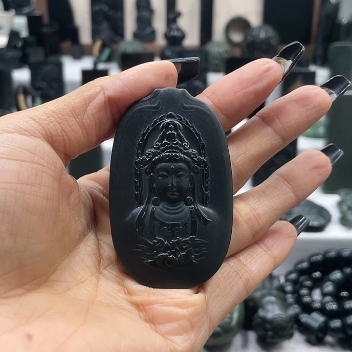 【闪购商品】颈饰未镶嵌和田玉（青玉）麻**?