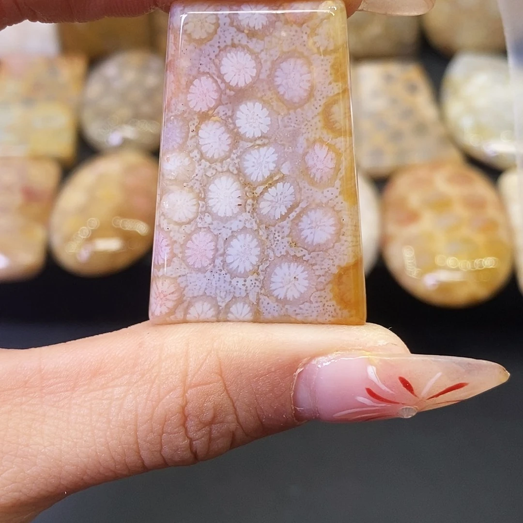 硅化玉颈饰合金用****4