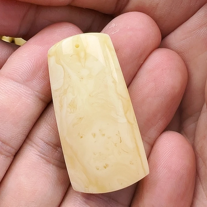 蜜蜡未镶嵌珠宝奇石蜜蜡吊坠8.6克