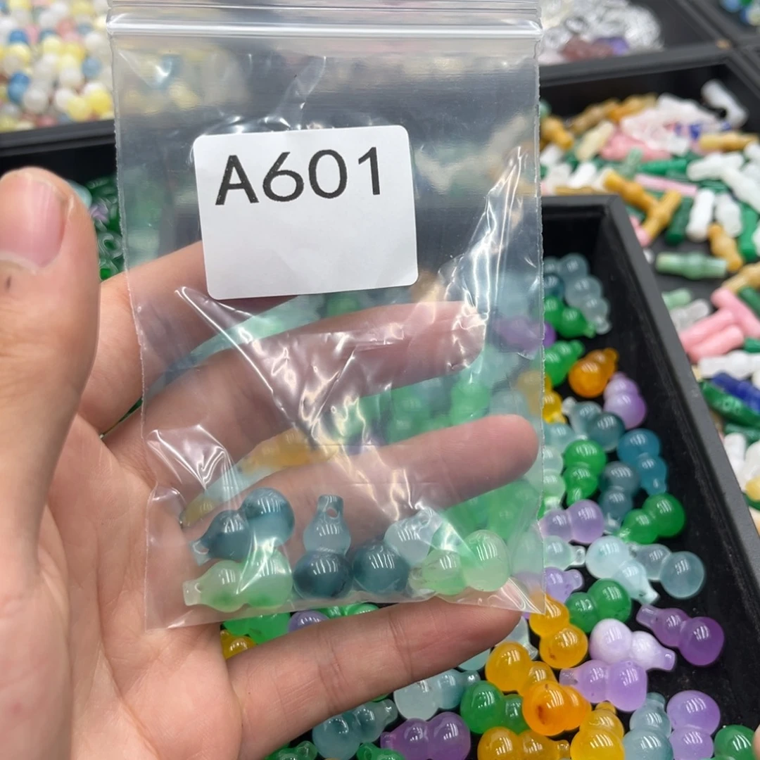 左***边玛瑙/玉髓合金颈饰