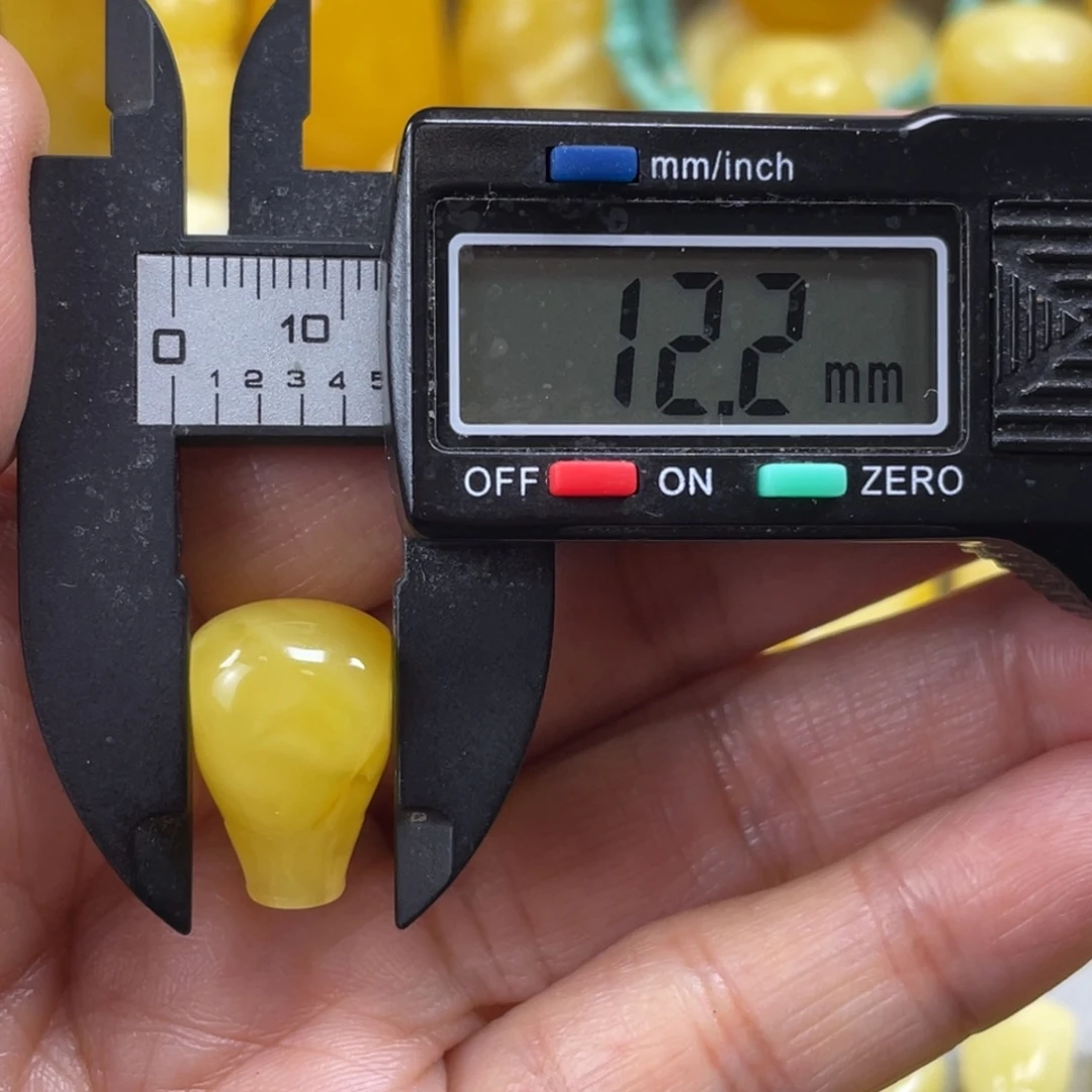 蜜蜡未镶嵌裸石17杂