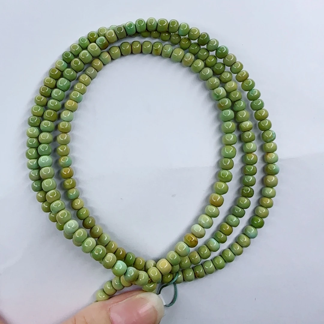 蜕***变绿松石未镶嵌颈饰