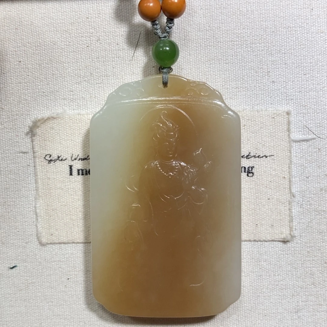 和田玉（糖玉）颈饰未镶嵌