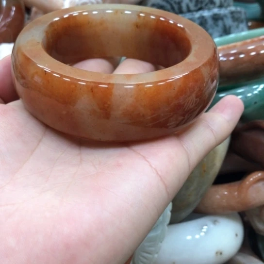 石英质玉手镯未镶嵌清*