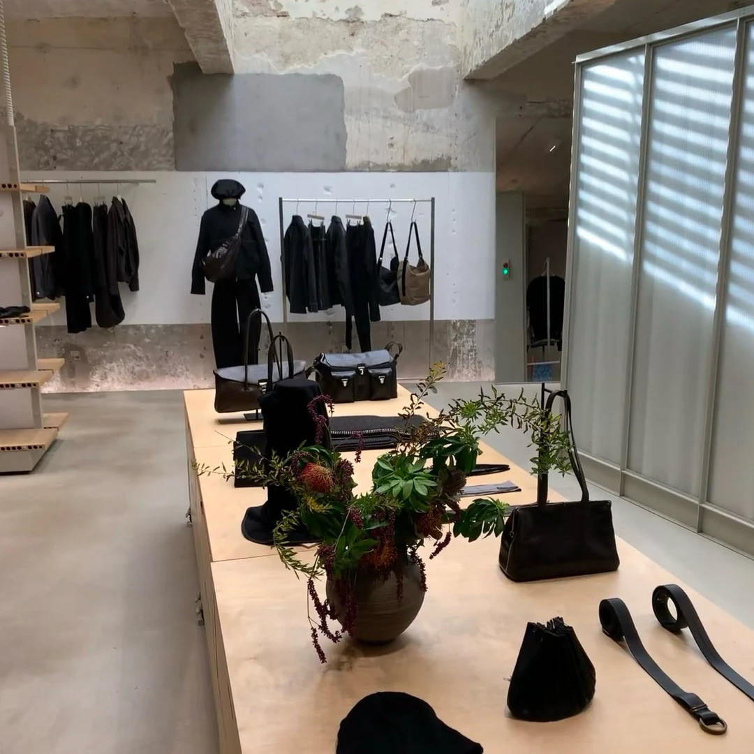 QI南油小众设计师外套