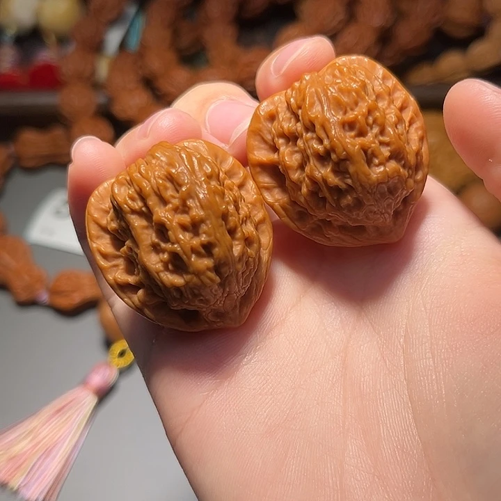 把件文玩核桃鸡心544