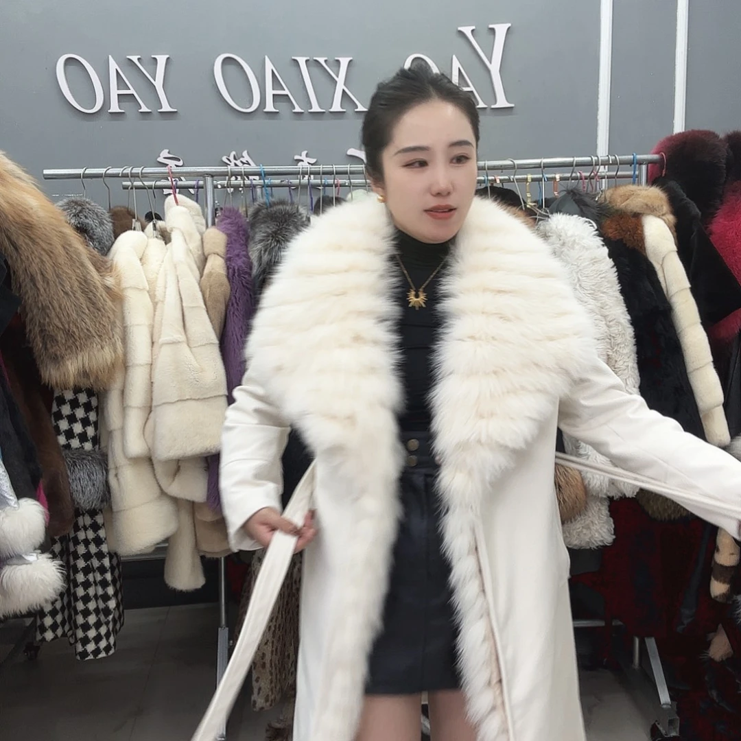 姚小妖家高端皮草