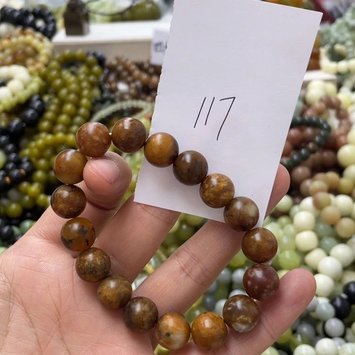 未镶嵌蛇纹石玉手链