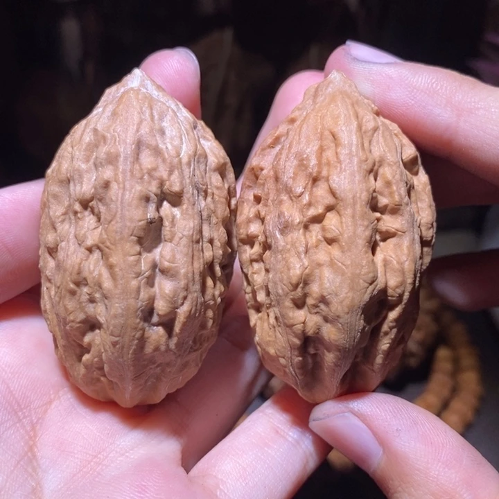 把件文玩核桃东北野生楸子小园149