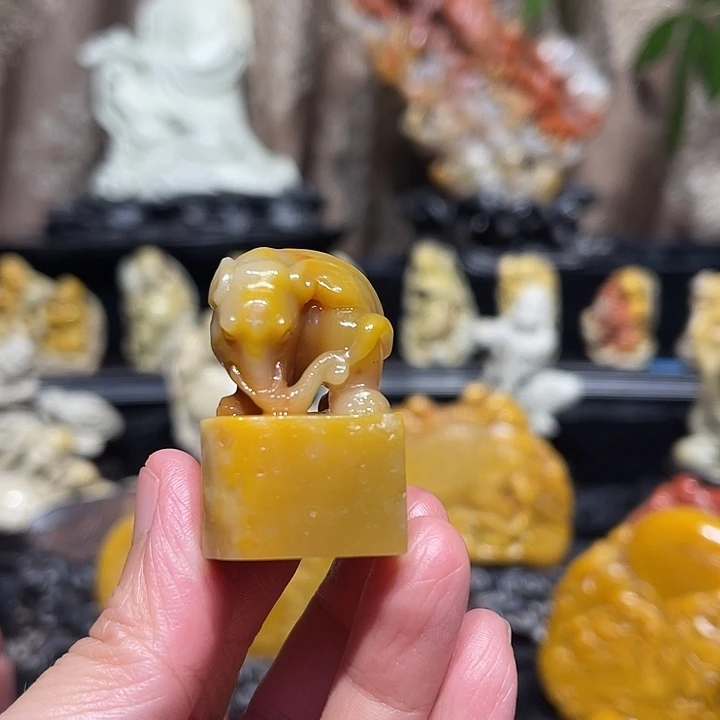 老挝石田黄印章一一一