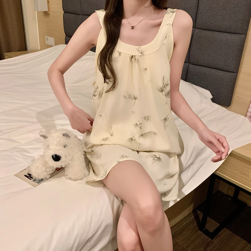 2025夏季新款云朵棉吊带短裤套装睡衣女带胸垫不可拆卸家居服