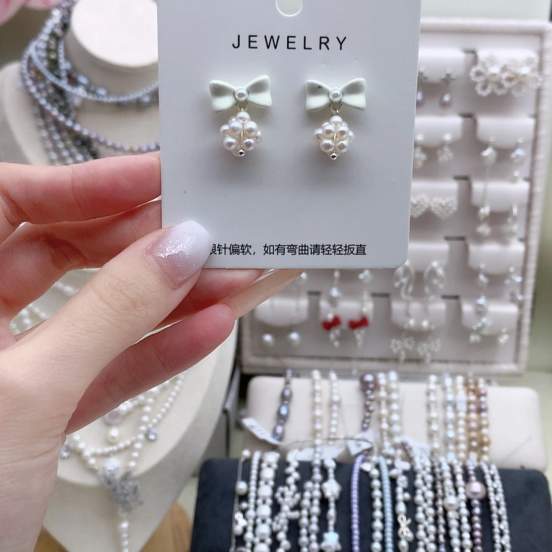 银S925镶嵌淡水珍珠耳饰