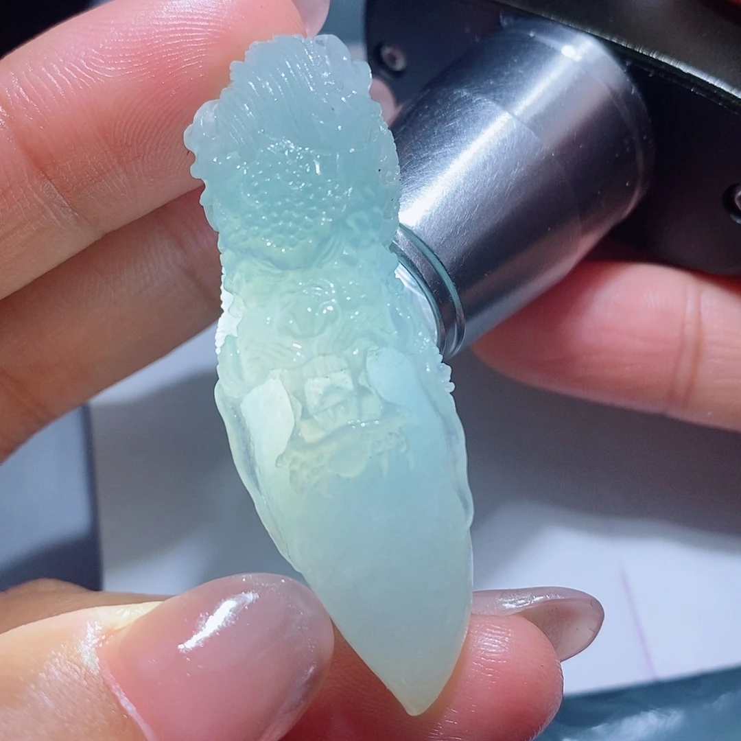 定制翡翠未镶嵌翡翠