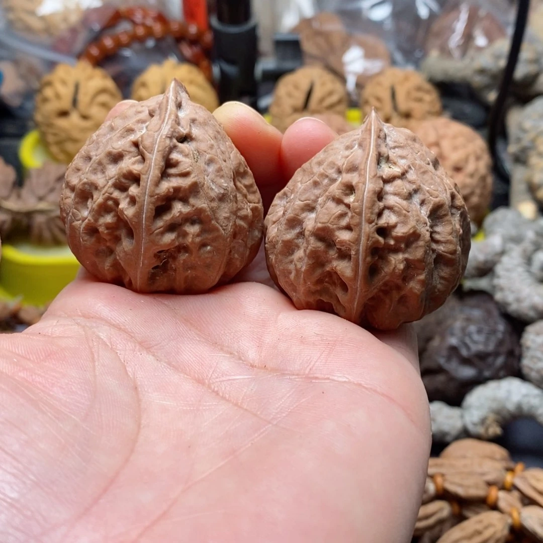 文玩核桃吊坠瑕疵78