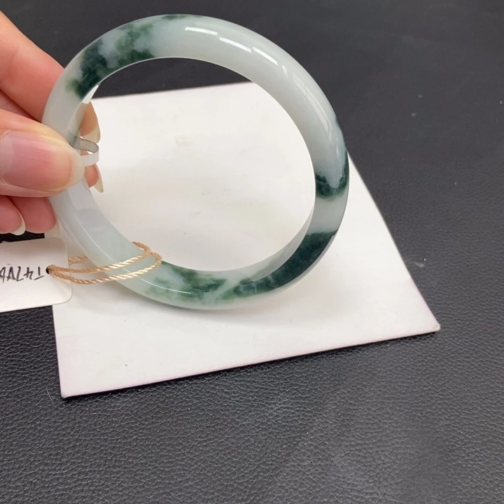 翡翠手镯未镶嵌60-61正圈