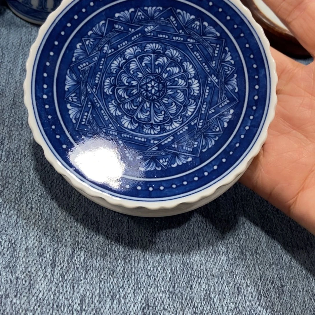 夜***蕉源思陶瓷有限公司