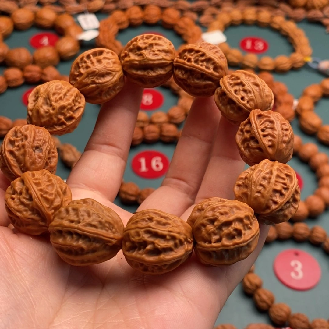 文玩核桃手串22尺寸八棱
