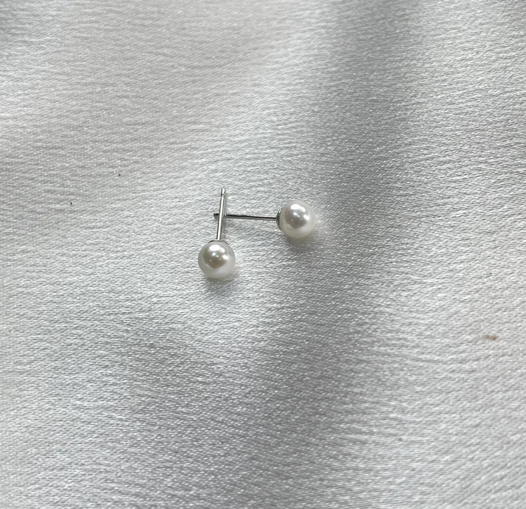 【小乐甄选】 S925银 淡水珍珠正圆钻光小耳钉4-5mm E085