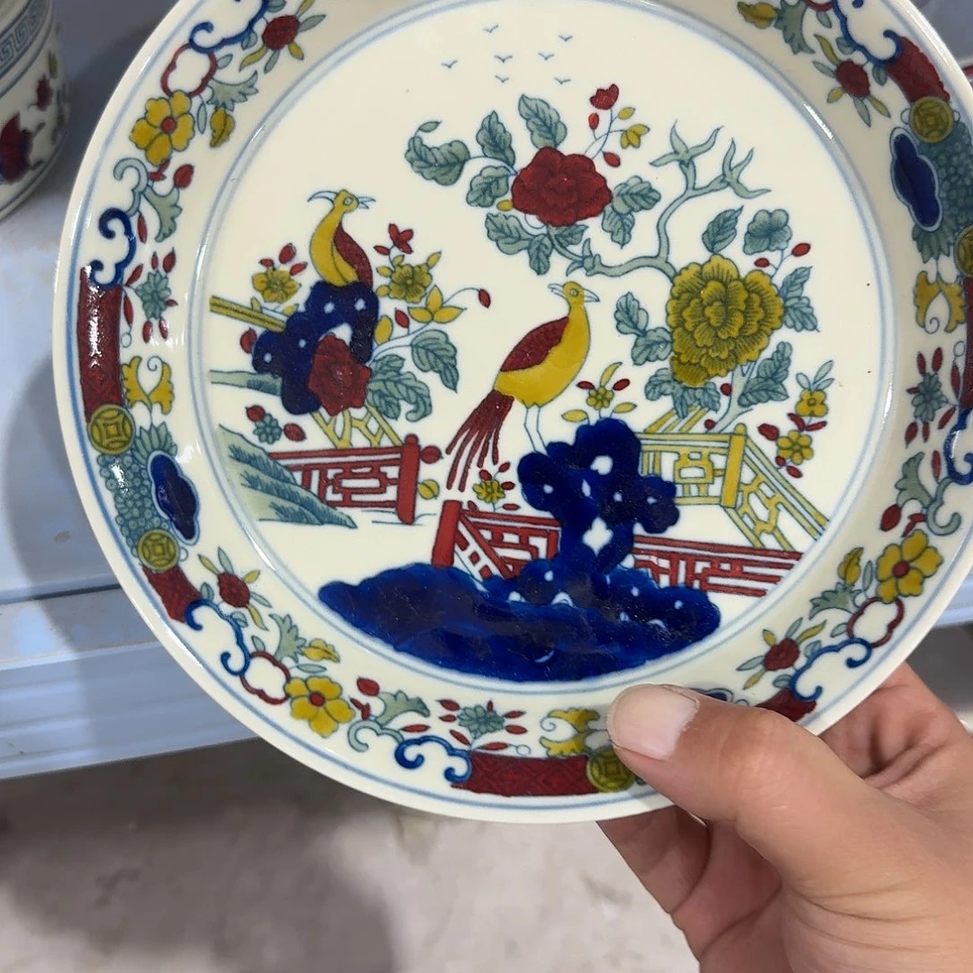 瓷片摆件等物品等都会自动消失或者