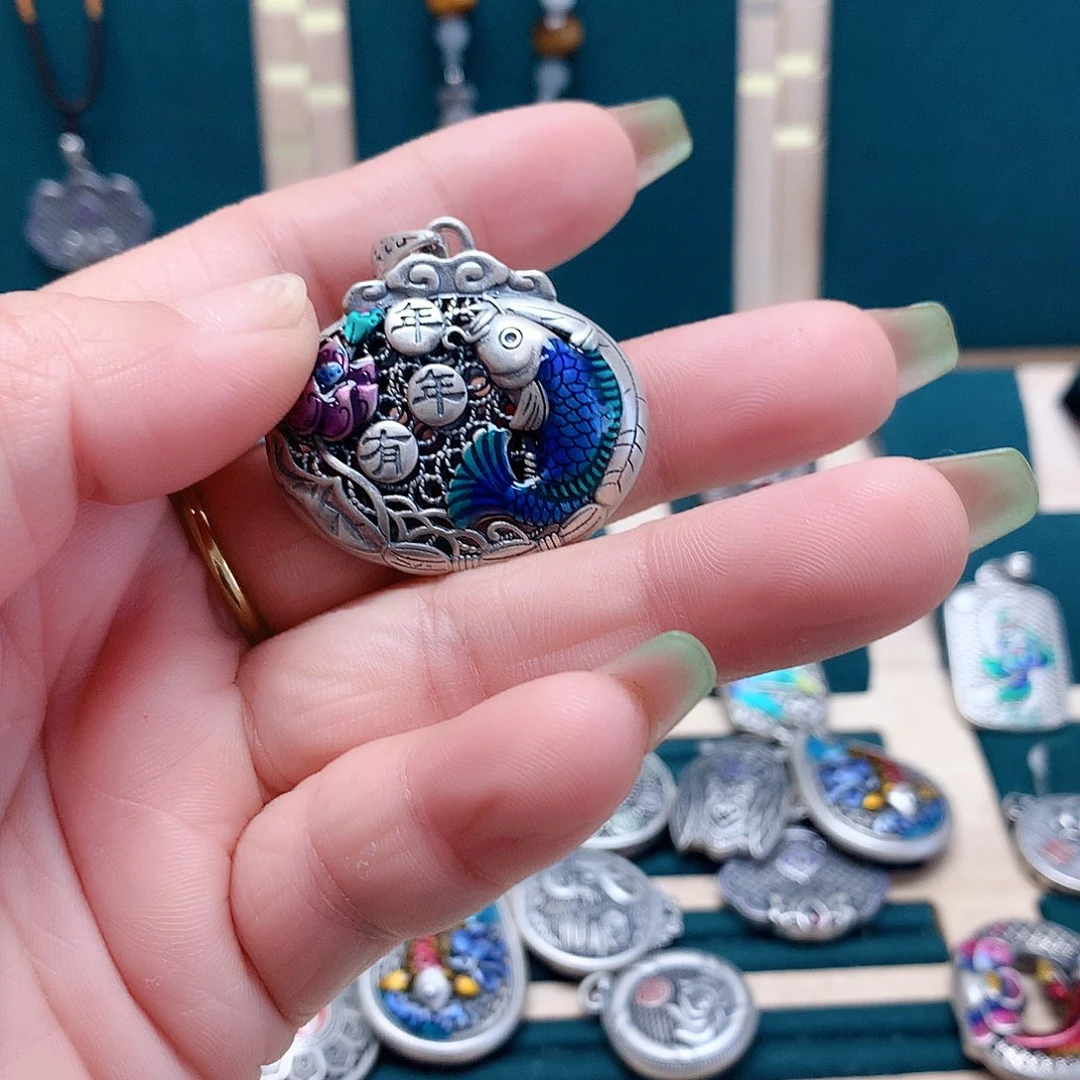 足银玻璃足银吊坠