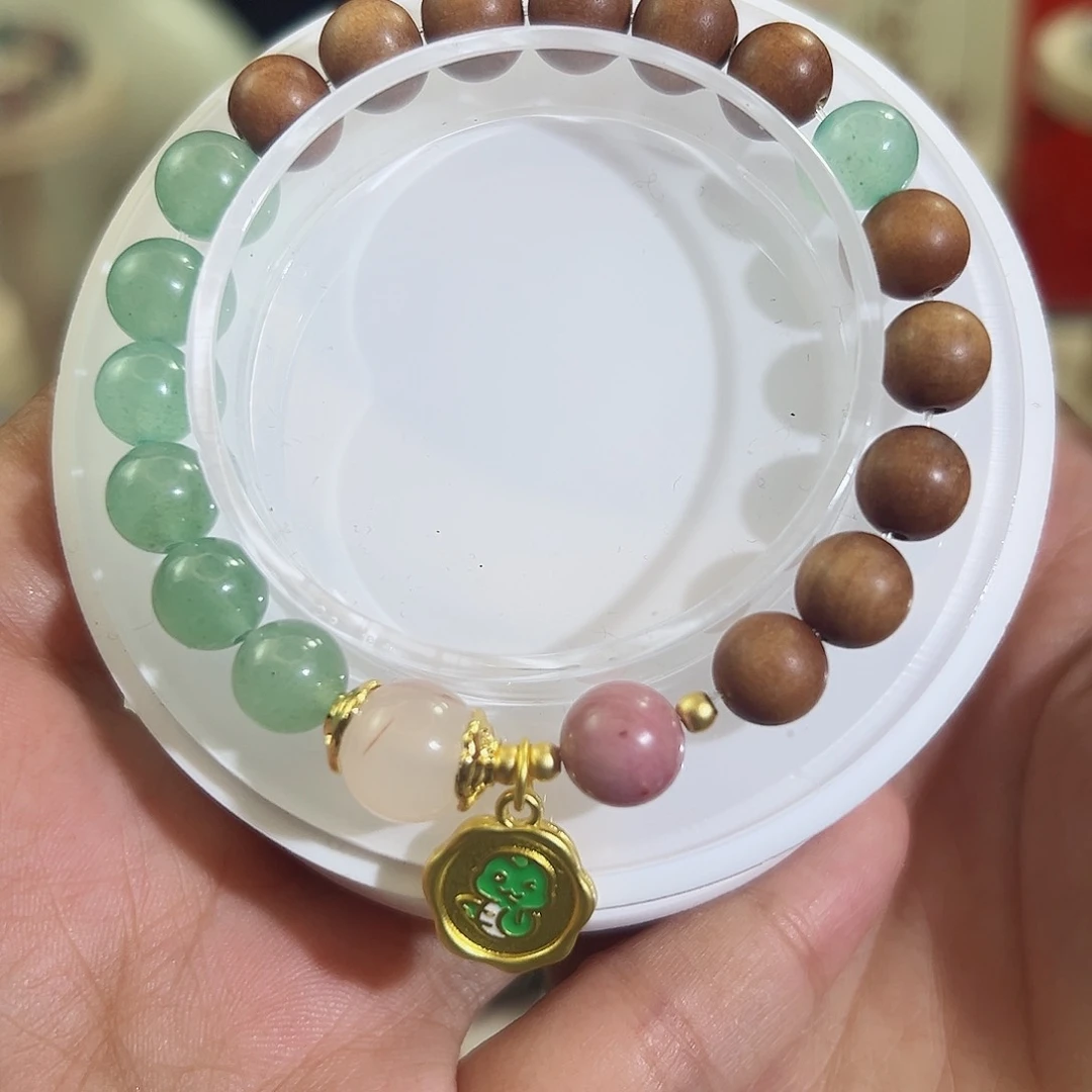 水晶手串未镶嵌水晶手串