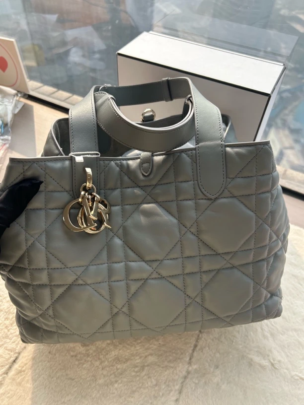 99新 DIOR/迪奥 灰蓝色Toujours字母吊坠手提托特包中号