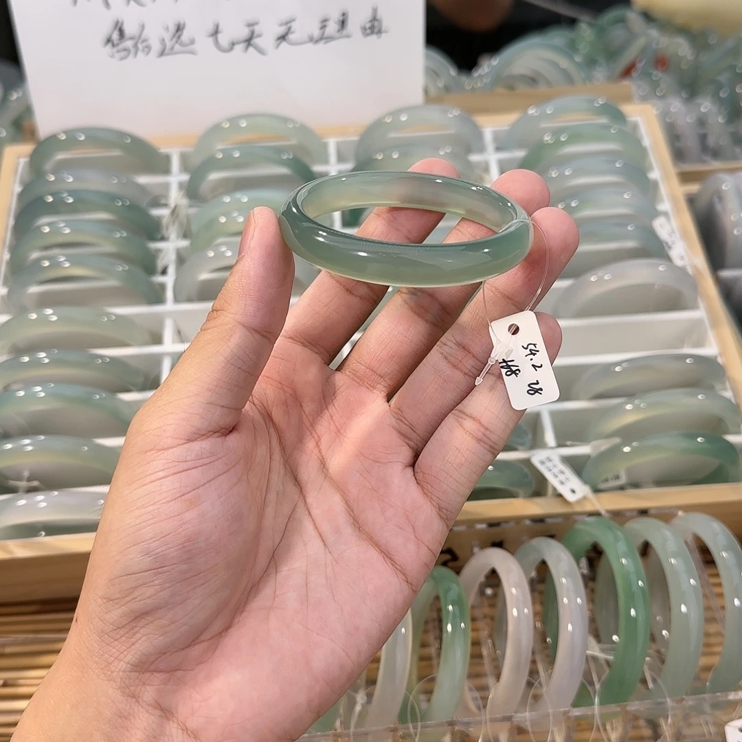 手镯玛瑙/玉髓未镶嵌圈口54.2