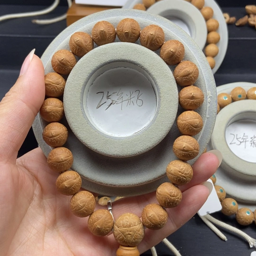 手串凤眼菩提13➕素，25年籽