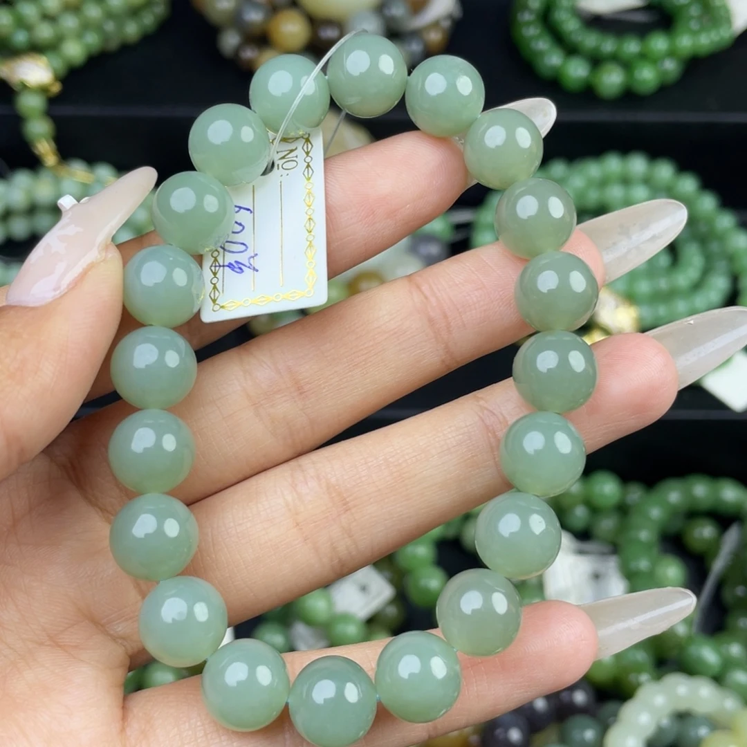 和田玉未镶嵌手串