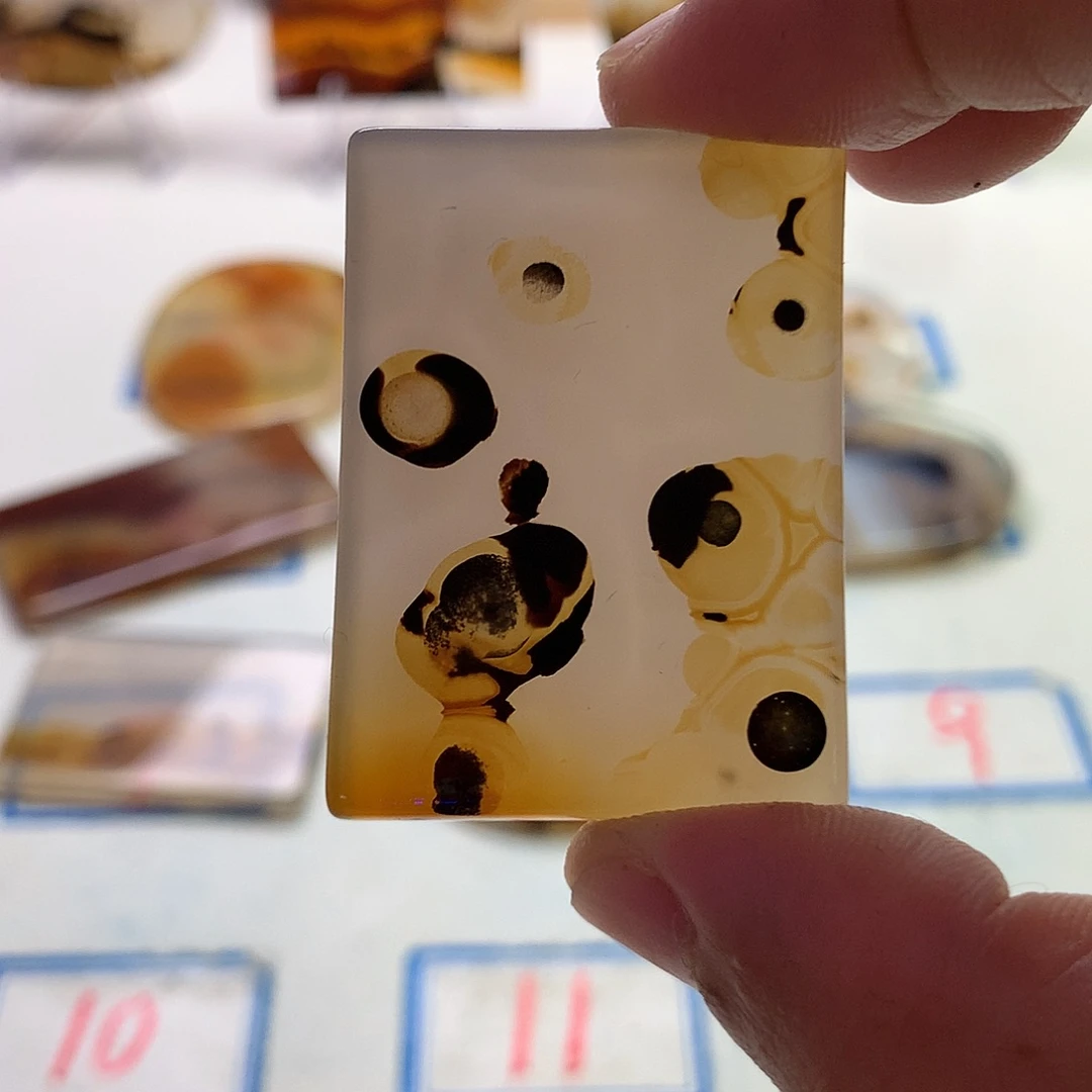 玛瑙/玉髓未镶嵌珠宝半成品