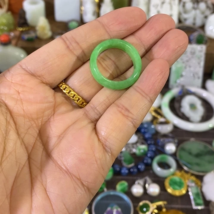 翡翠未镶嵌戒指精品精品精品精品