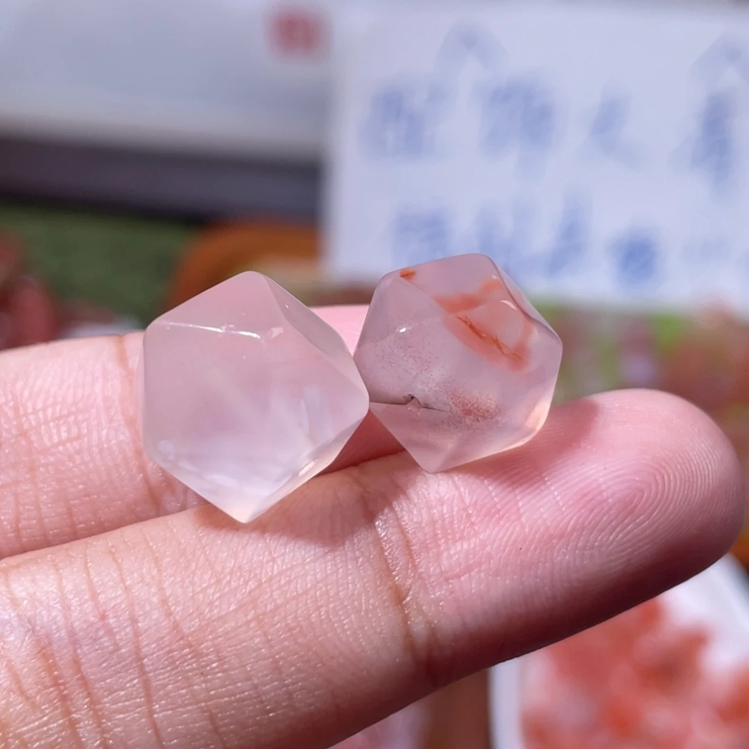 南红玛瑙未镶嵌挂件8866