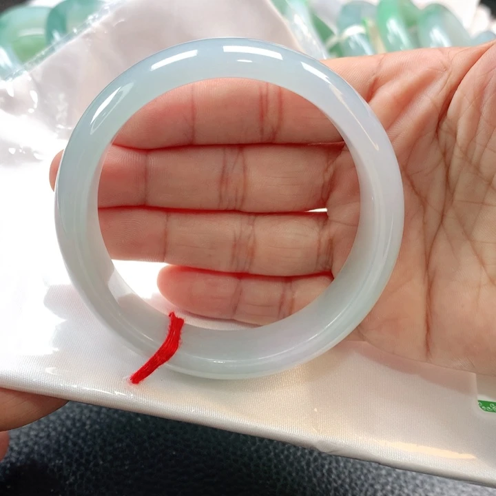 翡翠手镯未镶嵌58585868