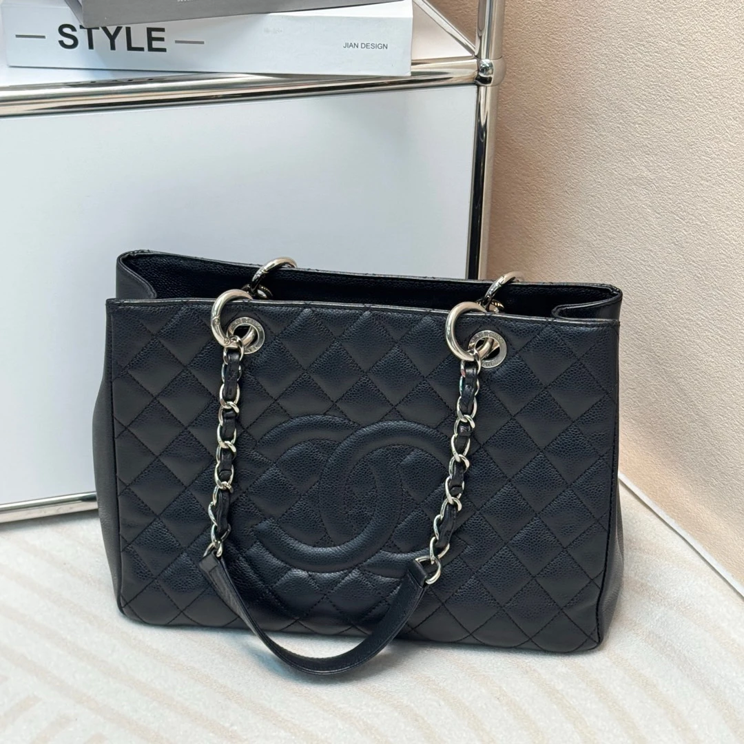 95新 Chanel/香奈儿 黑银 荔枝纹牛皮 GST 托特包/683016007