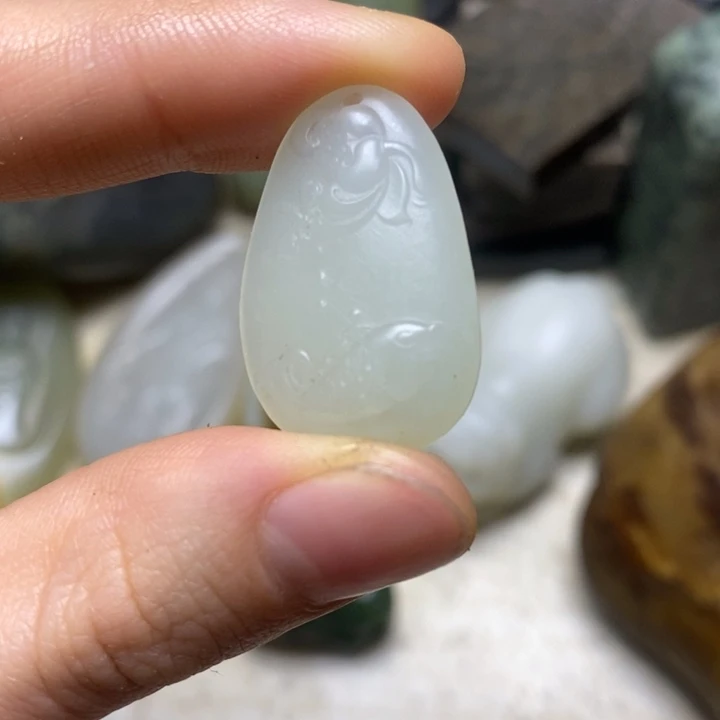 和田玉未镶嵌珠宝奇石136