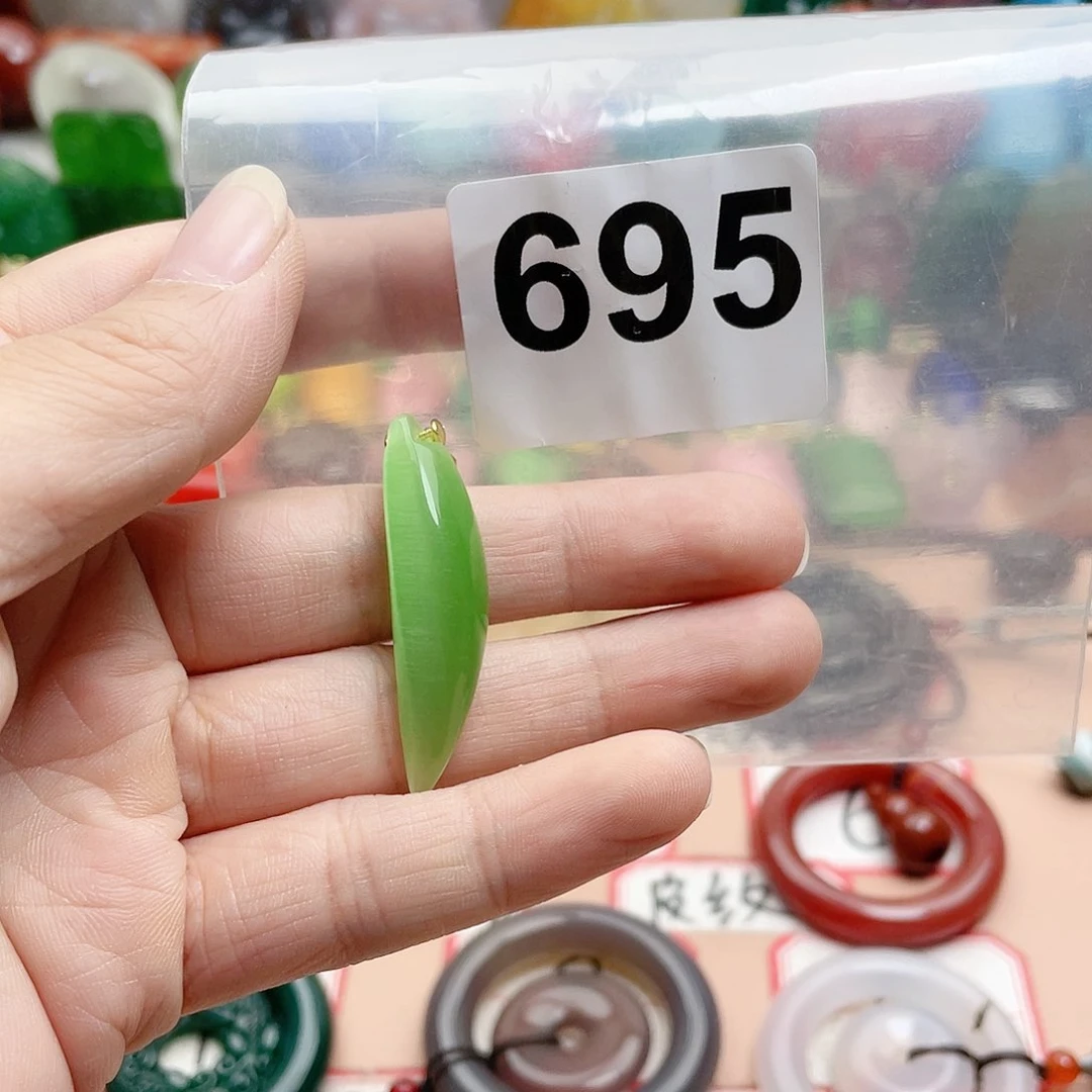 合金颈饰玛瑙/玉髓周*