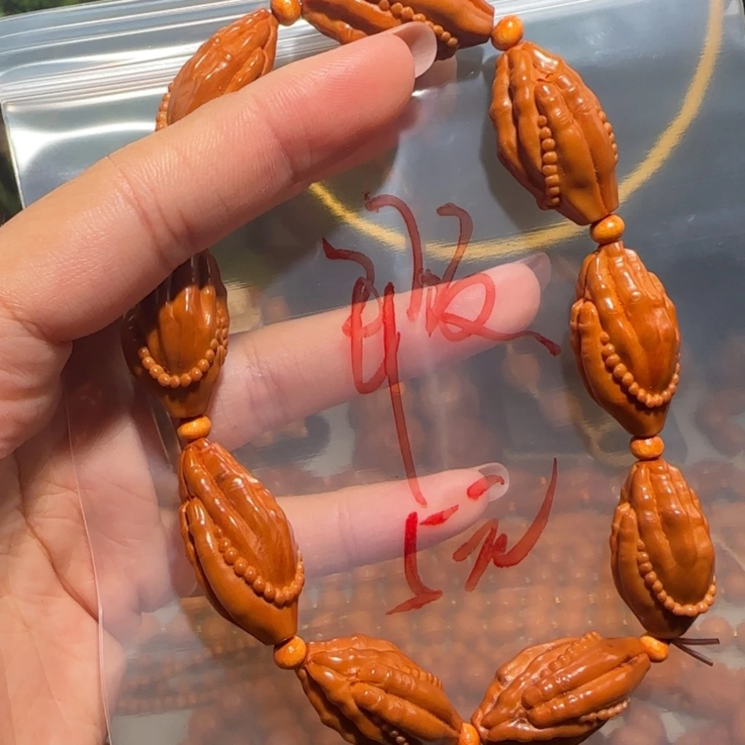 越***越手串/手链橄榄核福利待遇