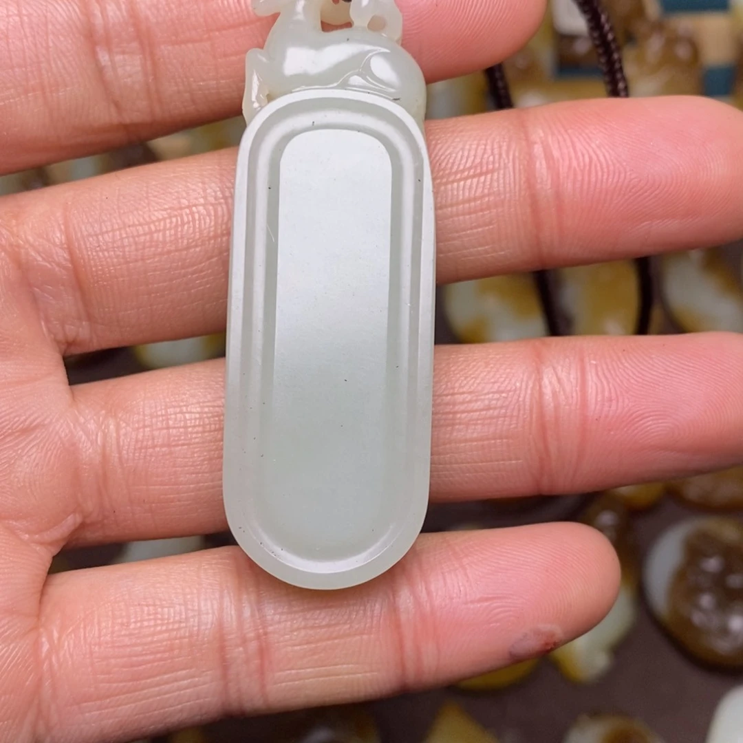 和田玉吊坠(不含链)未镶嵌新疆和田玉且末料高青白