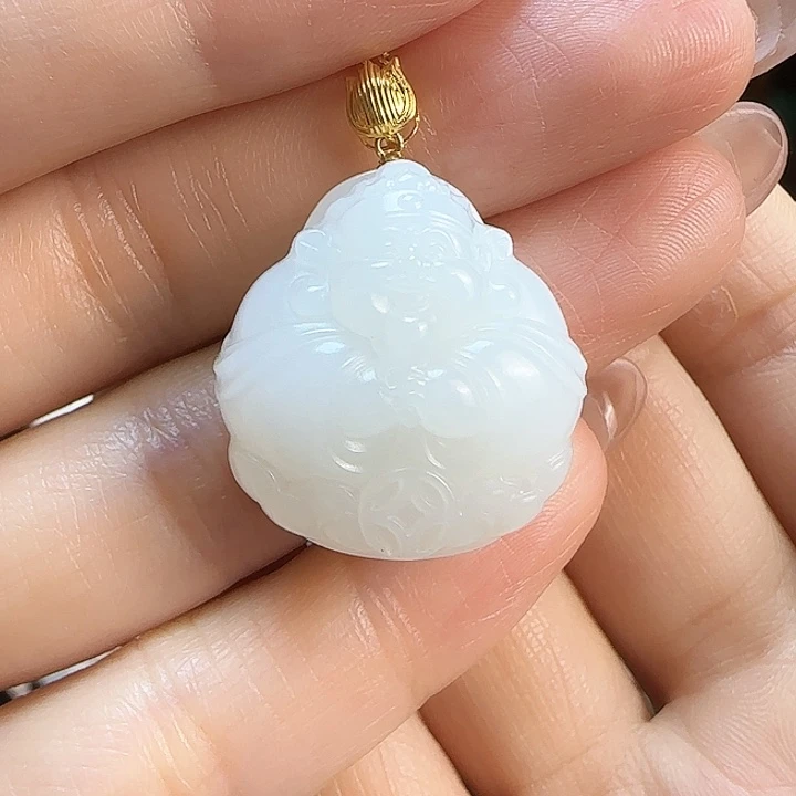 和田玉18K金镶嵌颈饰定制发货