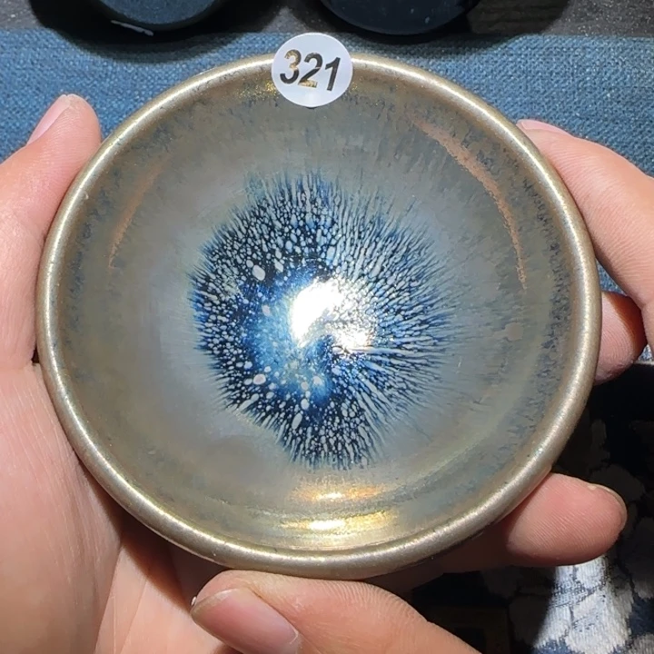 维***尼茶盏15米包邮，15米包邮