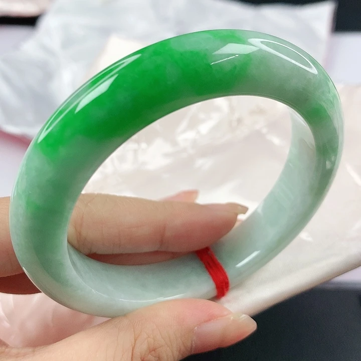 未镶嵌手镯翡翠，332