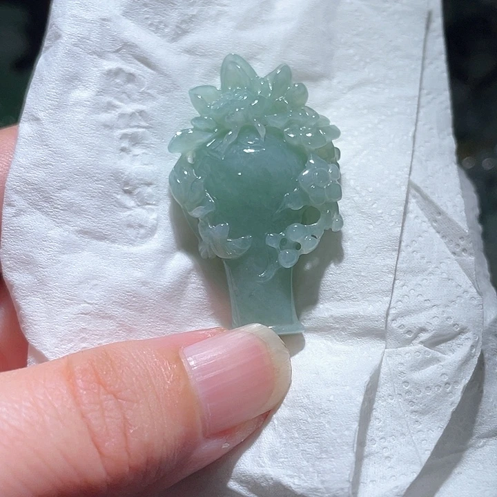 颈饰未镶嵌翡翠天