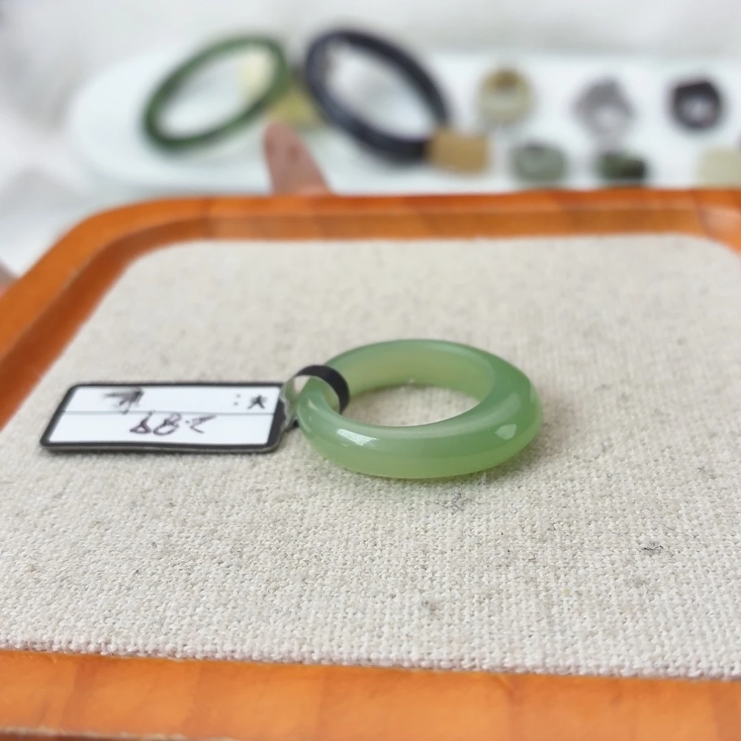 和田玉未镶嵌戒指c37翠青馒头17.2不退换